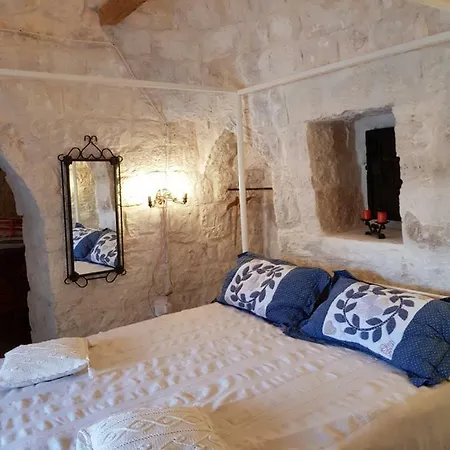Ferienhaus Ostuni, Trullo Laveneziana Per 8 Ospiti Intera Struttura Con Piscina Esclusiva